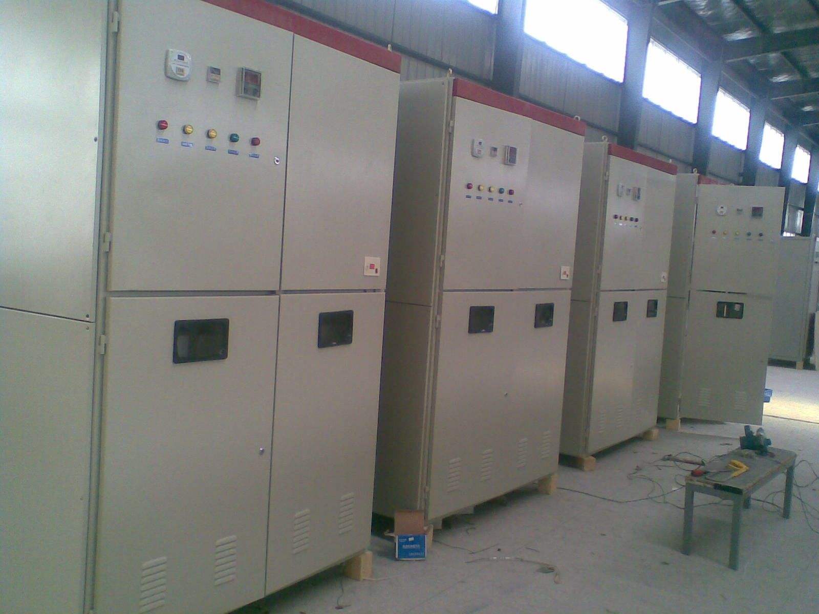 籠型電機(jī)起動(dòng)柜